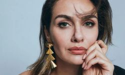 Birce Akalay, Ünlü Marka ile El Sıkıştı