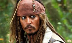 Johnny Depp, Rihanna'nın Defilesinde Yürüyecek