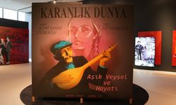 Aşık Veysel ‘Veysel Gider, Adı Kalır’ Sergisi 23 Nisan’a Kadar AKM’de