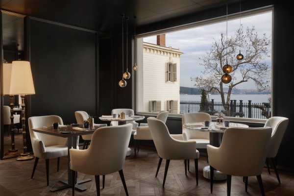 1598268881-defne-restaurant-3-8995-a4.jpg