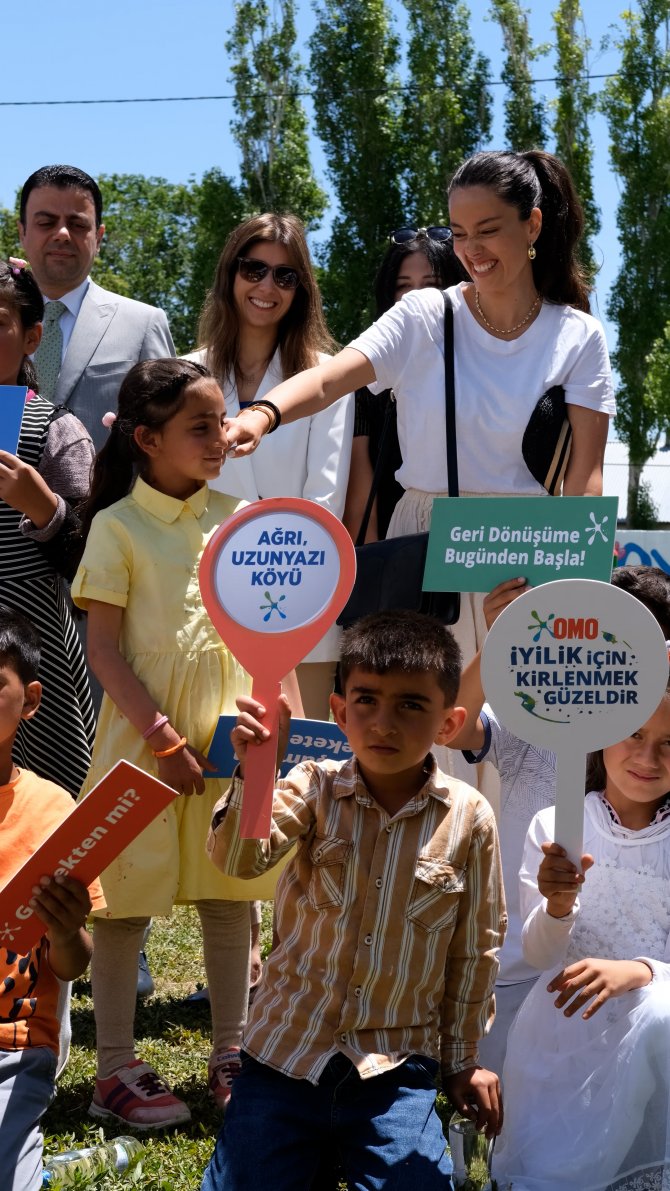 1655446540-pelin-akil-2.jpg
