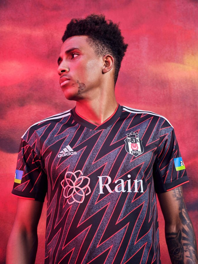 1656600545-adidas-bjk-1398-copy.jpg