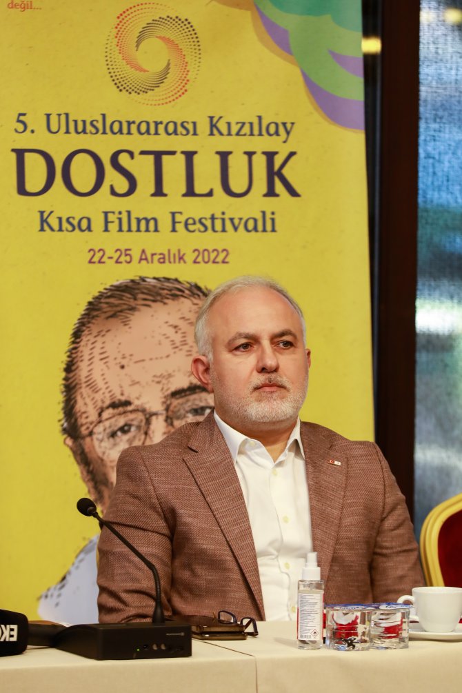 1666615603-kerem-kinik.jpg