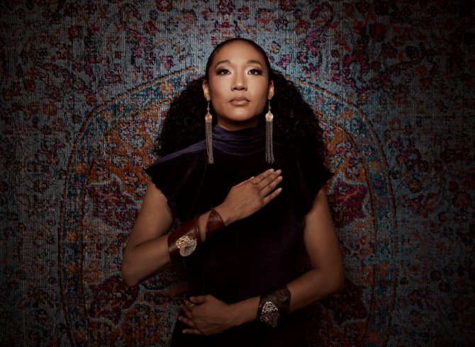 1667984392-judith-hill.jpeg