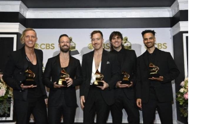 64-grammy-odulleri-muhtesem-bir-torenle-14841057-1903-m.jpg