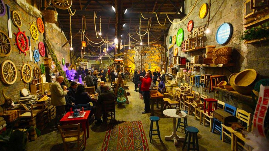 atolye-kafasi-balat.jpg
