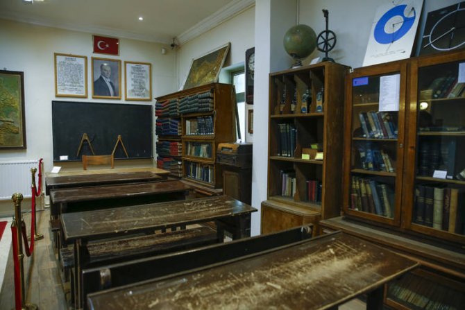 b2-011.jpg