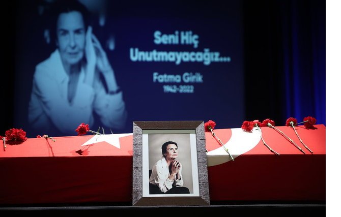 fatma-girik-2.jpg