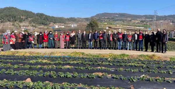 hatayda-uygulamali-ciftci-okulu-programi.jpg