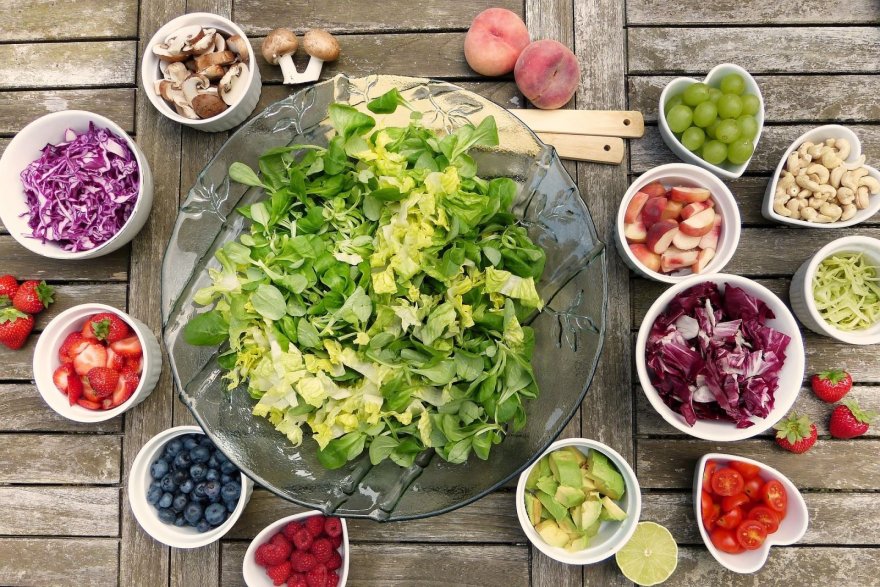 salad-2756467-1920.jpg